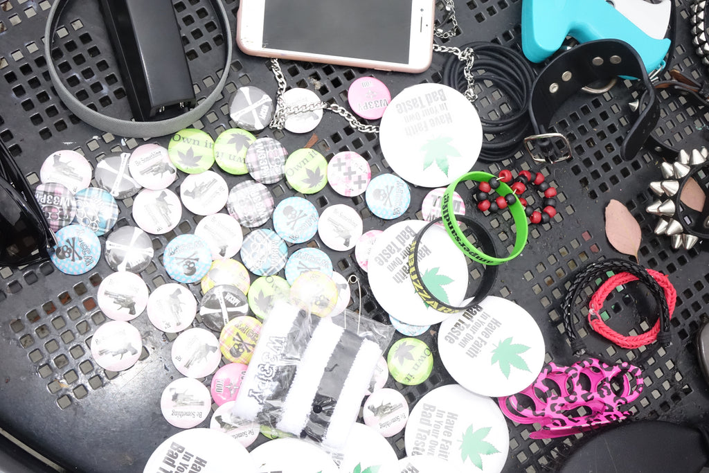 Have Faith Button Pin ᝰ ▬▬