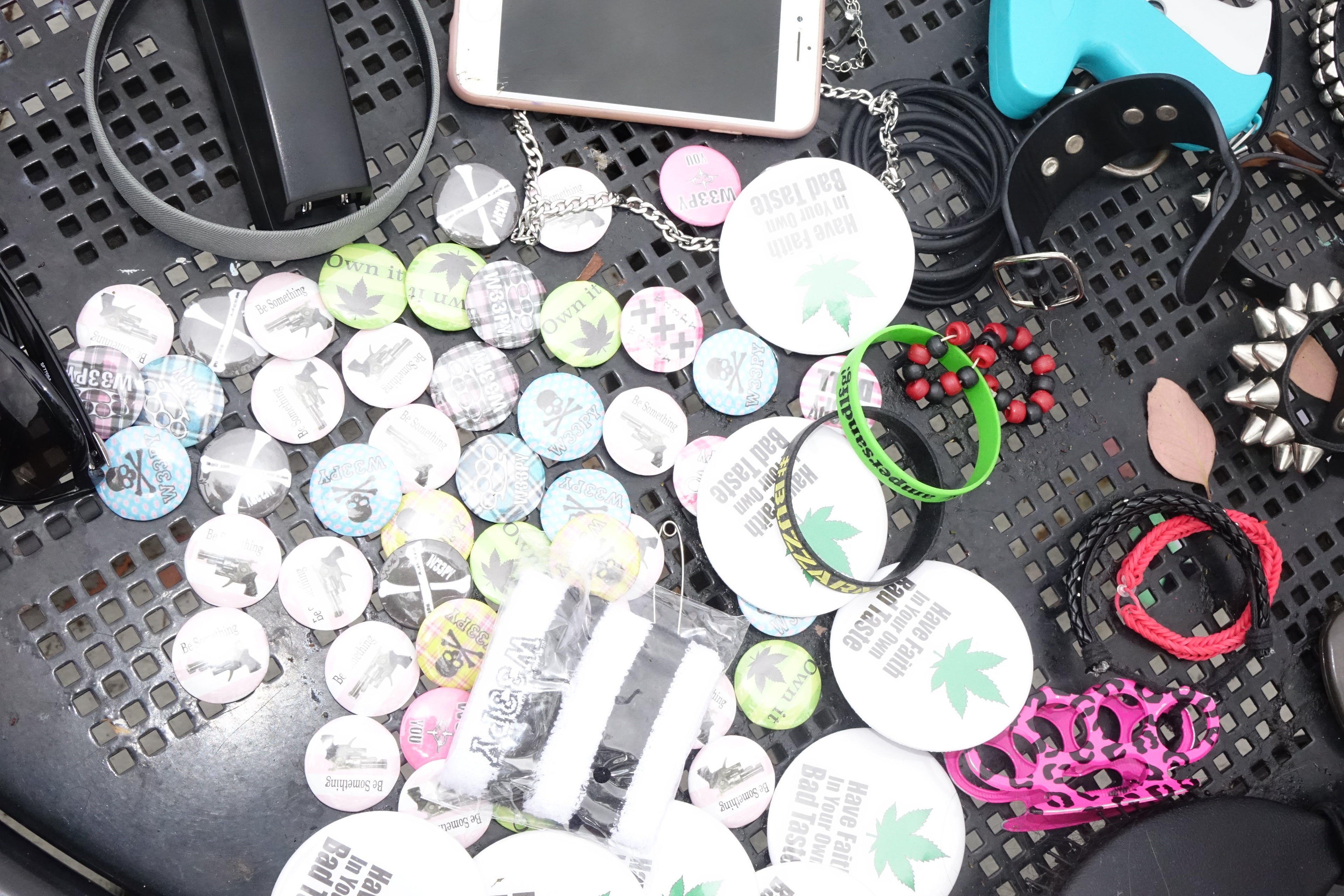 Have Faith Button Pin ᝰ ▬▬