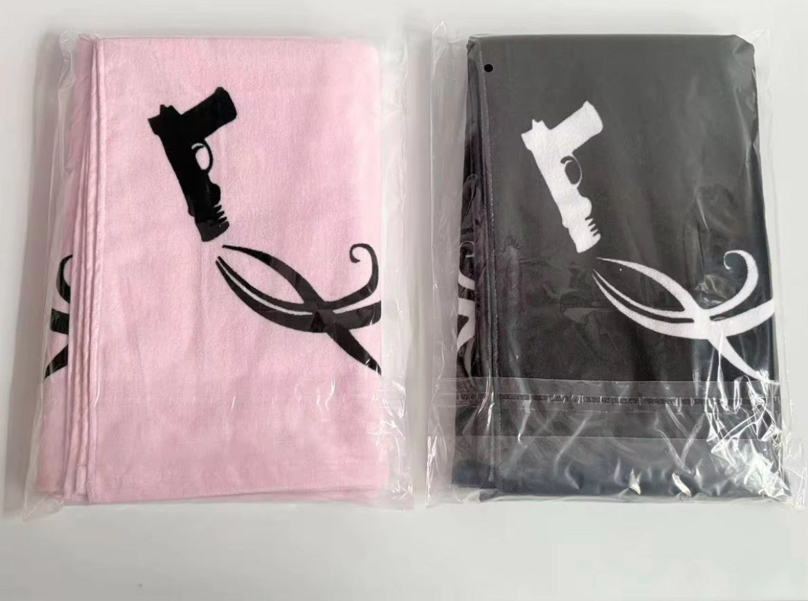 Pink Glock Towel ᡕᠵデᡁ᠊╾━