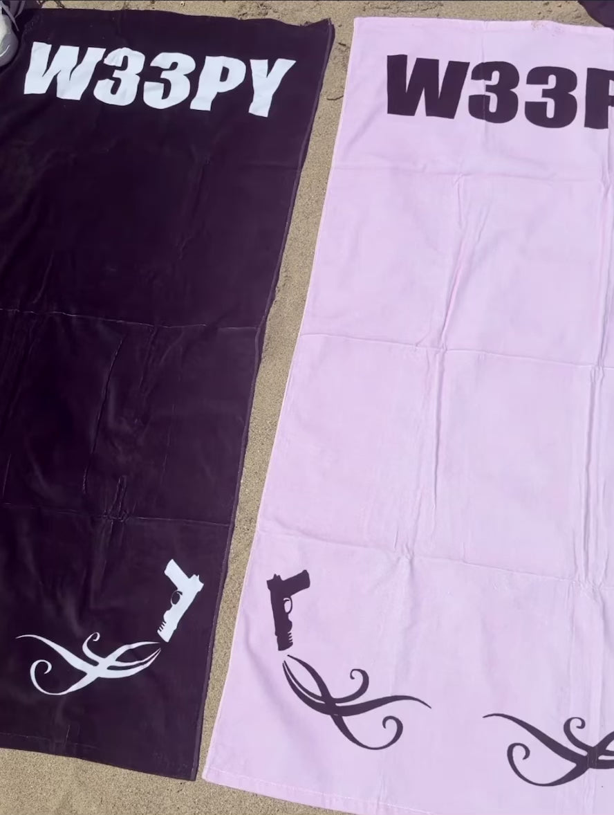 Black Glock Towel ᡕᠵデᡁ᠊╾━